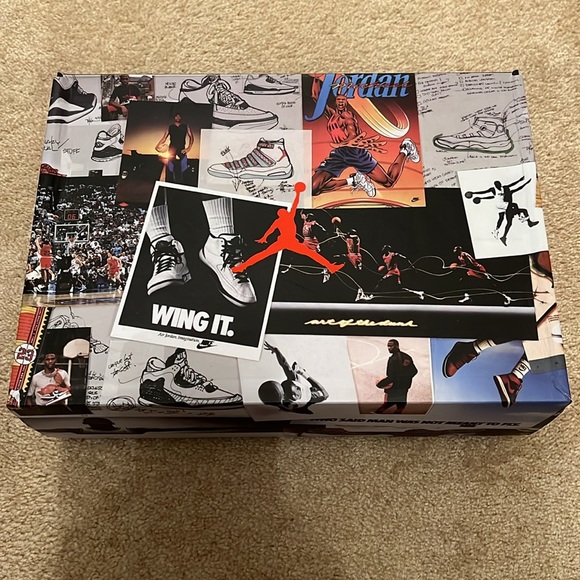 Air Jordan Retro 5 SE Michigan. Style CQ9541-704 - Picture 4 of 8